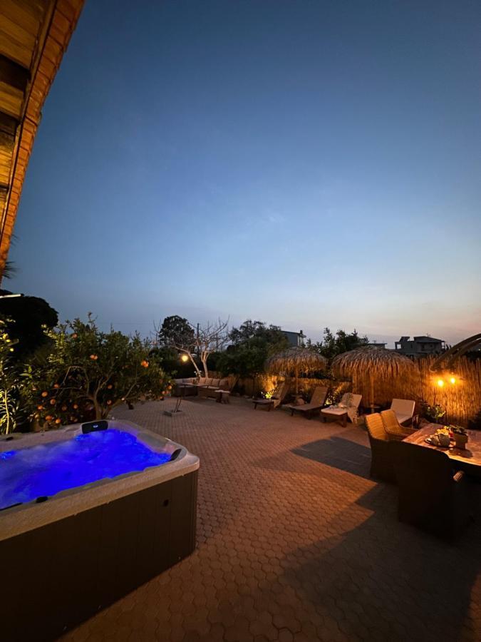 Villa Aspasia With Private Jacuzzi - Oasis Resort Kókinosz Pírgosz Kültér fotó