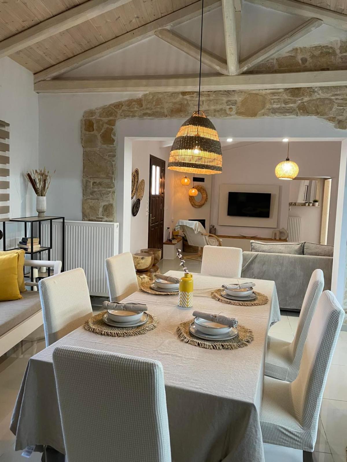 Villa Aspasia With Private Jacuzzi - Oasis Resort Kókinosz Pírgosz Kültér fotó